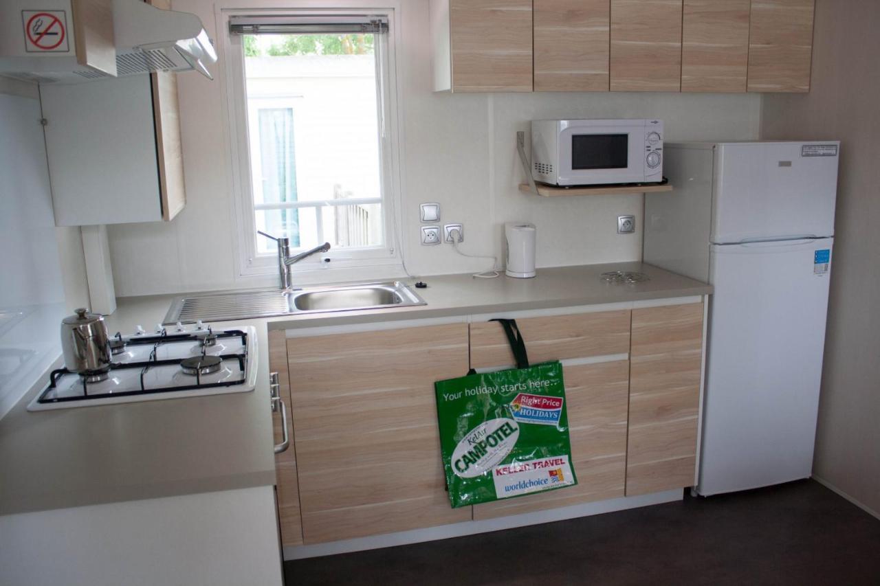 Mobile Homes By Kelair At Playa Montroig Camping Resort Tarragona Eksteriør billede